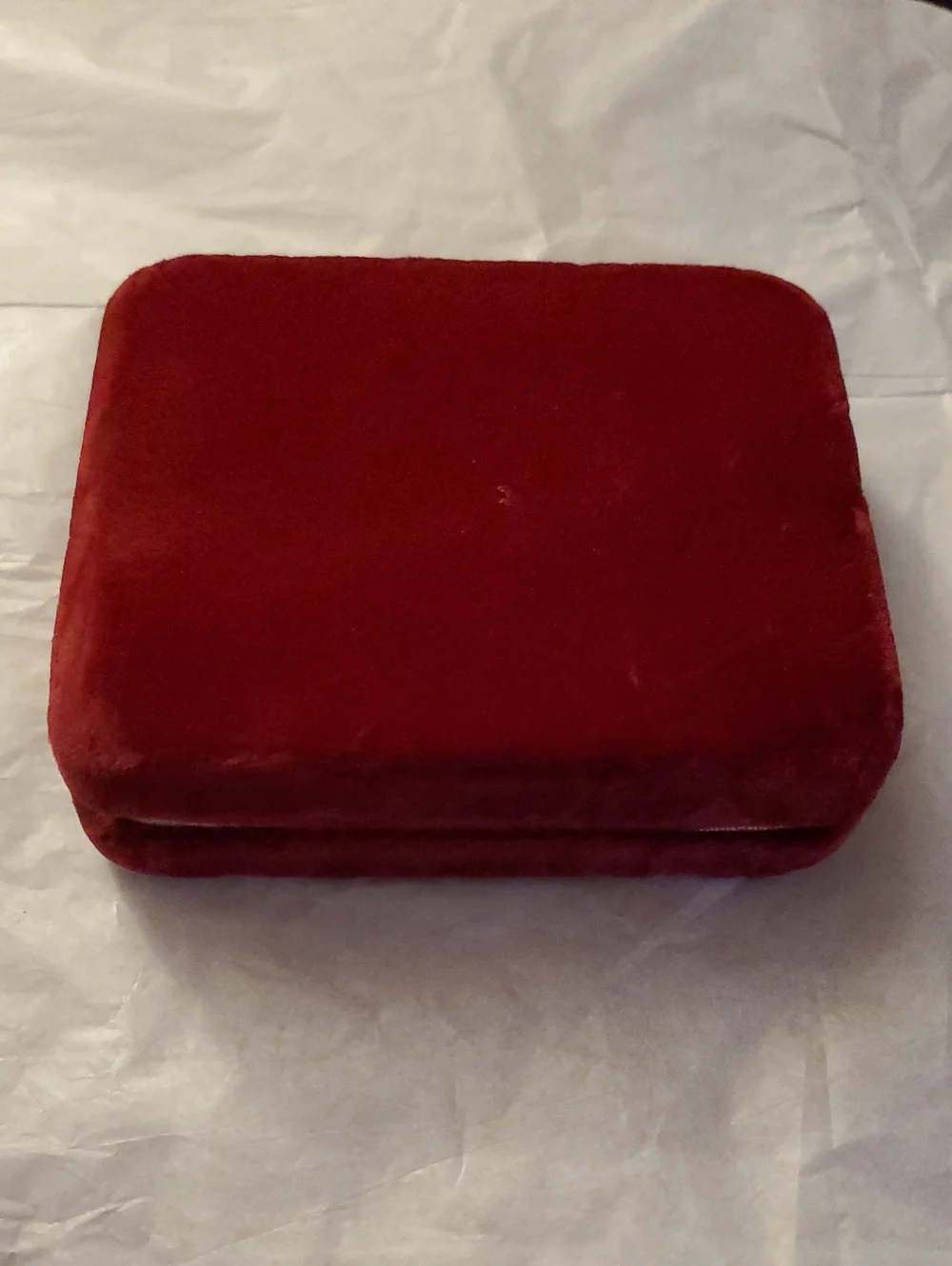 Karen Lynne 12KT Gold Filled Ivory Rose Brooch & Earring Set - White & Gold